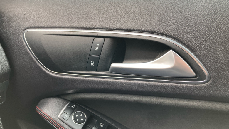 Mercedes-Benz GLA 200d AMG Line 5dr Diesel Hatchback